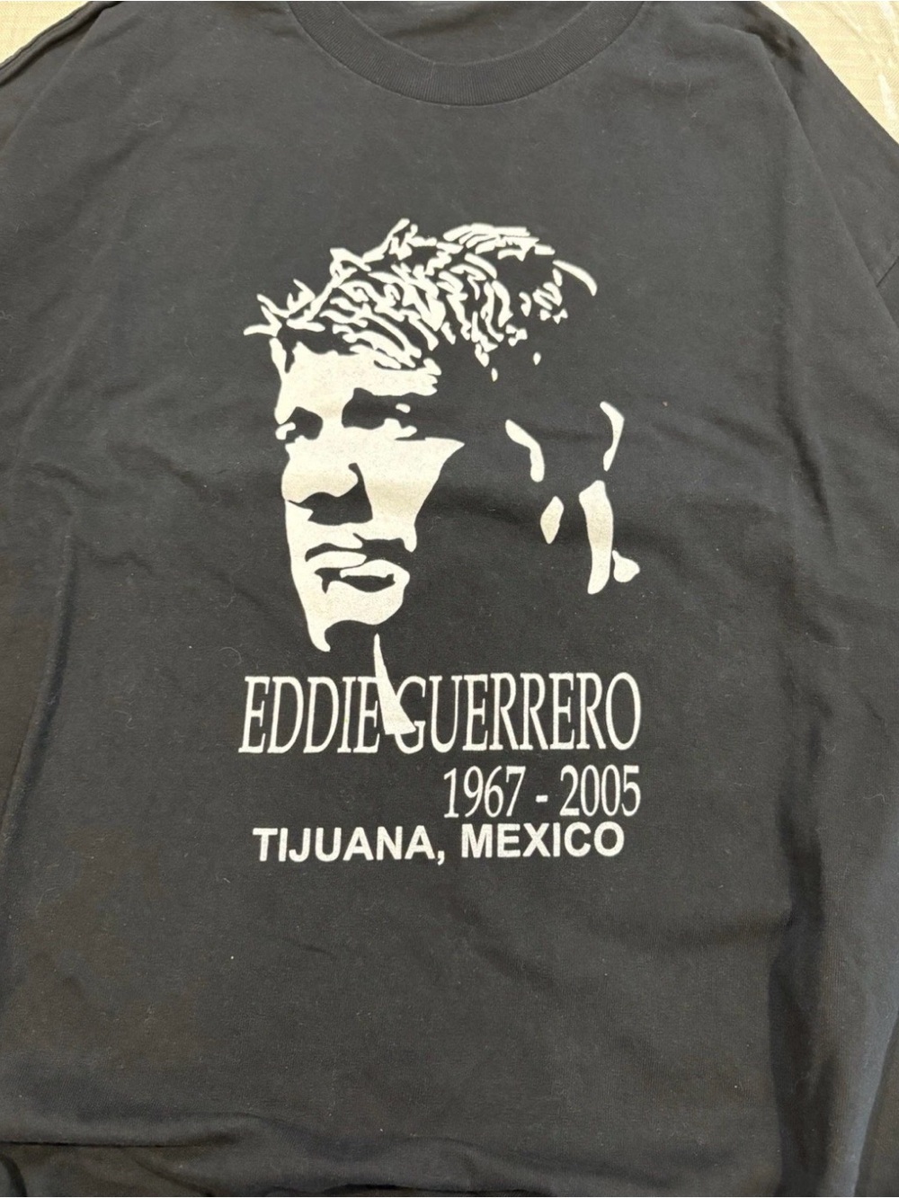 Vintage WWE Eddie Guerrero T-Shirt Size XL I’m Your Papi Wrestling Tribute Tee - Picture 2 of 7